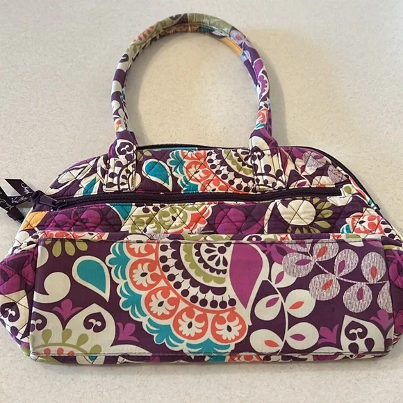Vera Bradley Eloise Quilted Shoulder Bag in “Plum Crazy” (retired pattern) 💜💚 - Picture 14 of 15